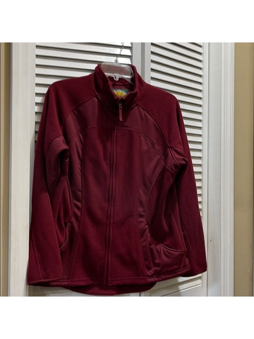 Cabela’s fleece jacket GG